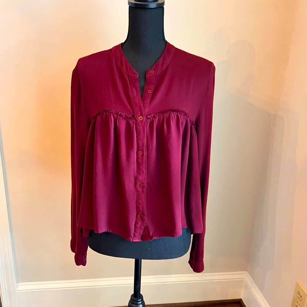 Cloth & Stone very cute cropped blouse size S